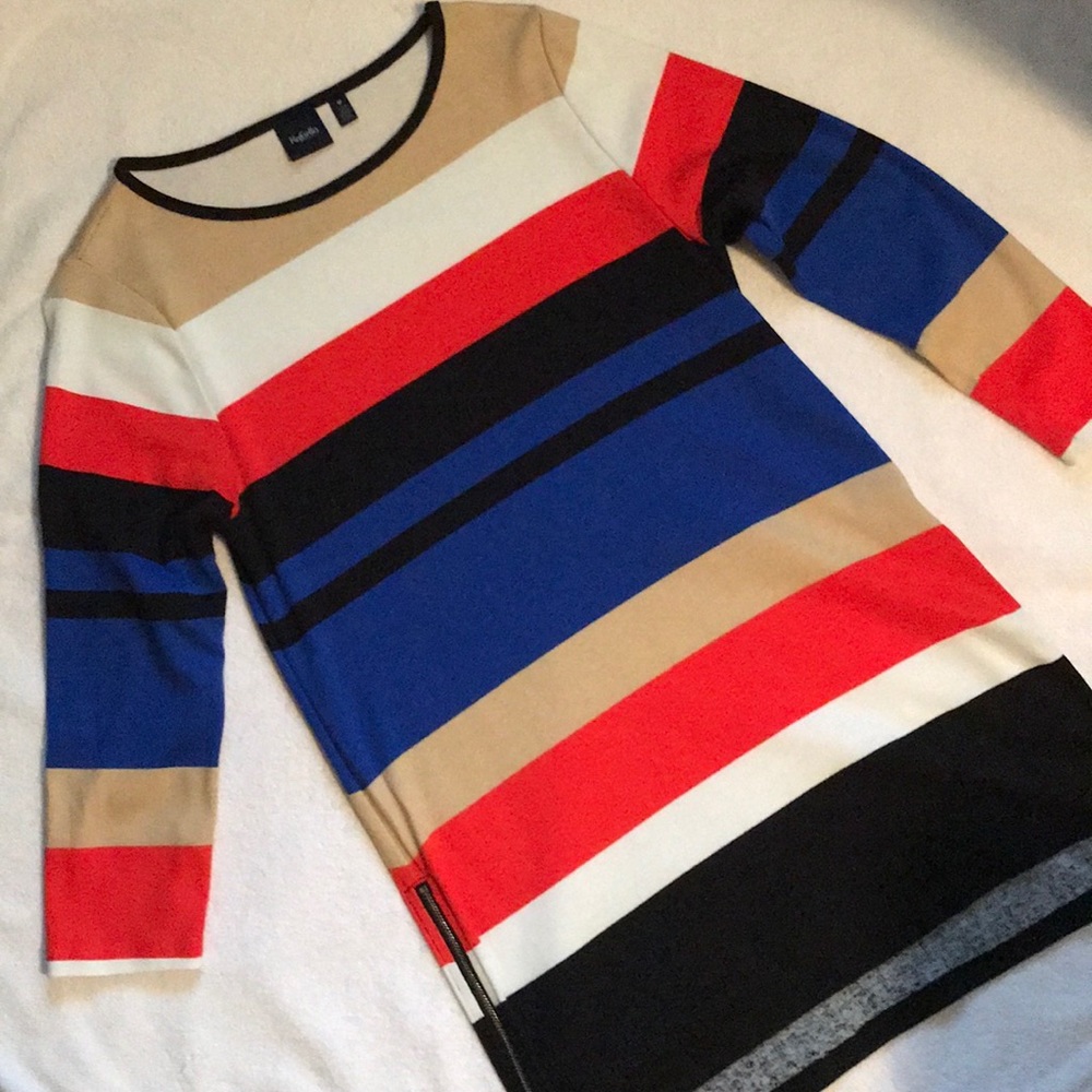 🚨CLOSET CLOSING🚨 Rafaella Striped Tunic w/Side Zippers - Picture 4 of 7